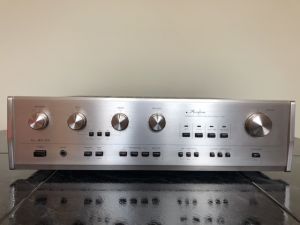 Accuphase E204, amplificator integrat