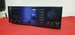 Akai AM-32 Stereo Integrated Amplifier (1988-89)