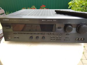 Amplificator Yamaha RX-V495RDS, cu telecomanda originala