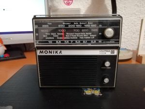 Aparat Radio Monika--Unitra