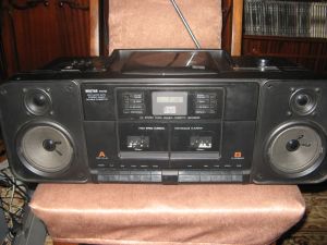 BESTAR RR5760 CD player with stereo Radio Double  Cassette