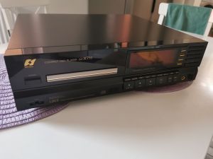 CD player Sansui CDX-711 Cap de serie