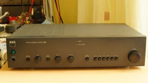 NAD 304 Stereo Integrated Amplifier -Impecabil tehnic-