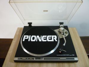 pick-up  pioneer  pl-200  