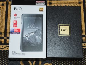 Player si DAC portabil FiiO X5 III Hi-Res neutilizat.
