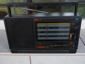 Radio Electronica ELG 17 portabil 7 benzi,FM(88-108Mhz) original de fabrica,MW,LW,SW1,SW2,SW2,SW3,SW4 ,vintage rar Romania