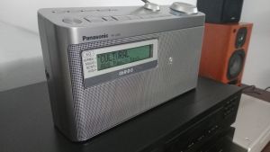 Radio Panasonic RF-U350