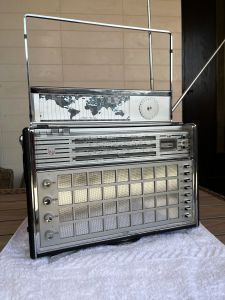 Radio Philips – Norelco model L6X38T