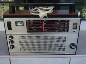 Radio SELENA B-216 portabil,vintage 1987 rusesc Ussr,Urss,Csi 