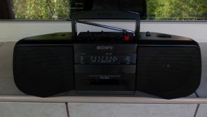 Radio SONY CFS-B21 casetofon stereo portabil,servisat