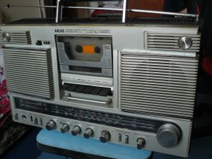 Radiocasetofon Akai AJ-490FL