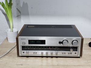 Reveiver SONY STR-4800,  amplificator cu radio vintage 