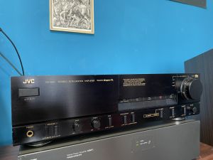 (Schimb) JVC AX-555 Amplificator 100w 4Ohm Statie Audio