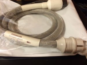 Silver Raincoat REFERENCE Power Cable 1,5m