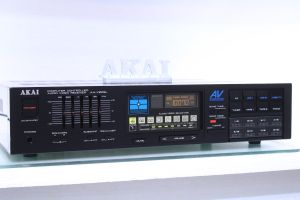 Statie/Tuner Akai AA-V205L(2x60W).