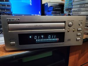 Teac PD-H300 cd player DEFECT nu citeste cd-ul