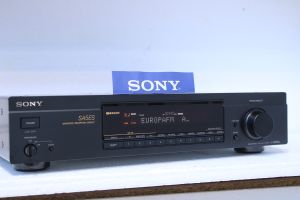 Tuner Sony ST-SA5ES.