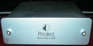 Vind Pro-Ject Phono Box II USB silver.
