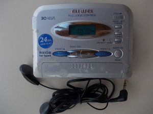 Walkman AIWA Rx108,radio digital stereo AM/FM,tape servisat