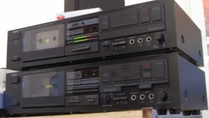 Yamaha Natural Sound Stereo Cassette Deck  K-320 